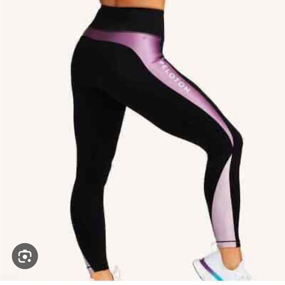 Peloton Colorblock Speed Legging Size M Black & Purple